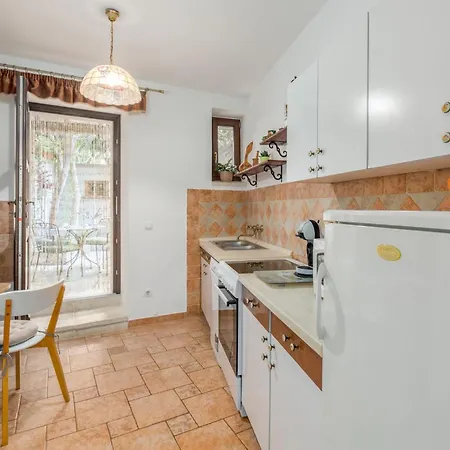 Apartment Eufrasiana In Altstadt Poreč