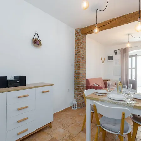 Apartment Eufrasiana In Altstadt *